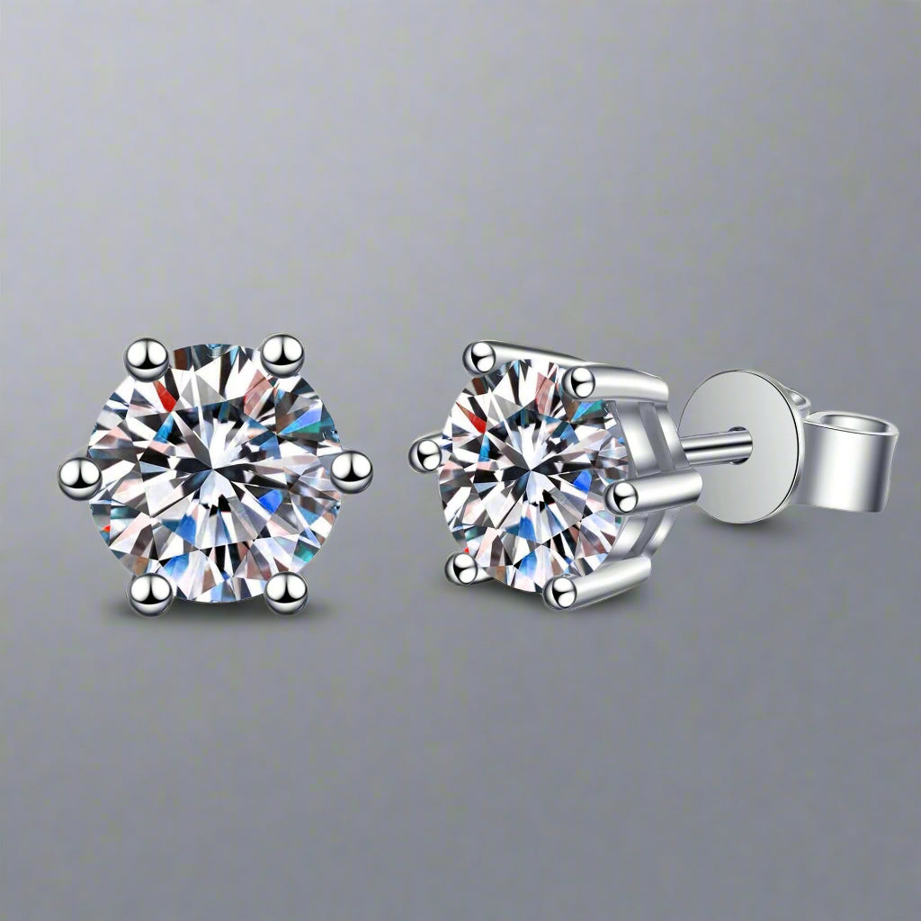 Freyja's Radiance - Moissanite 925 Sterling Silver Stud Earrings