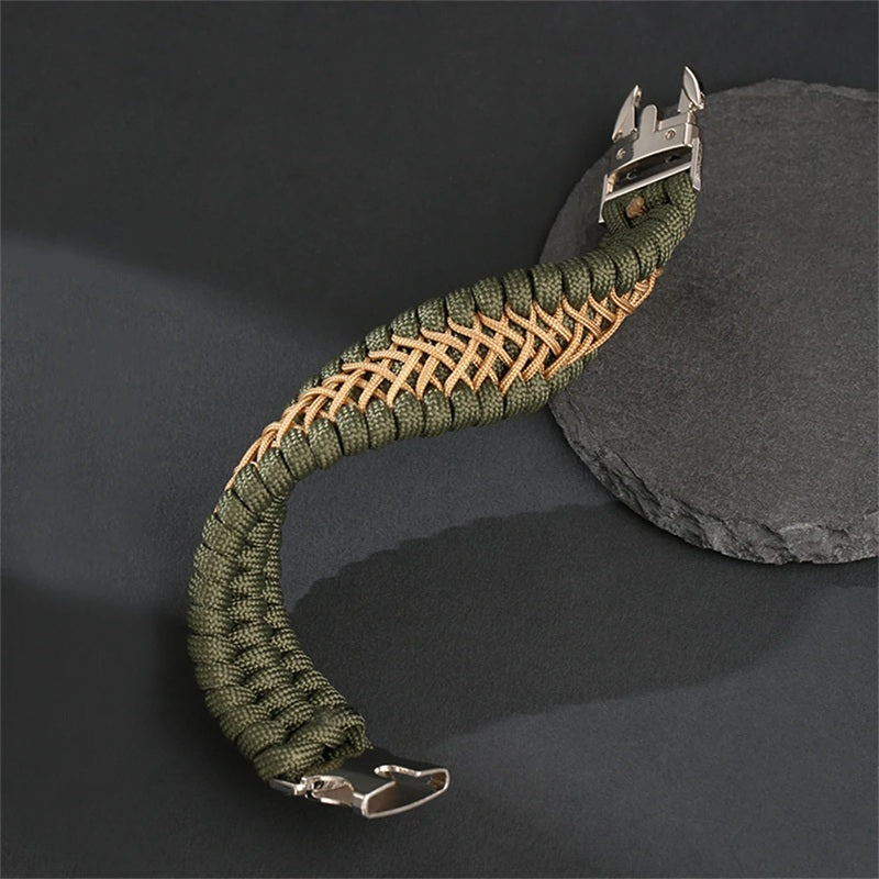 Loyal To The Realms – Handmade 7-Core Paracord Bracelet