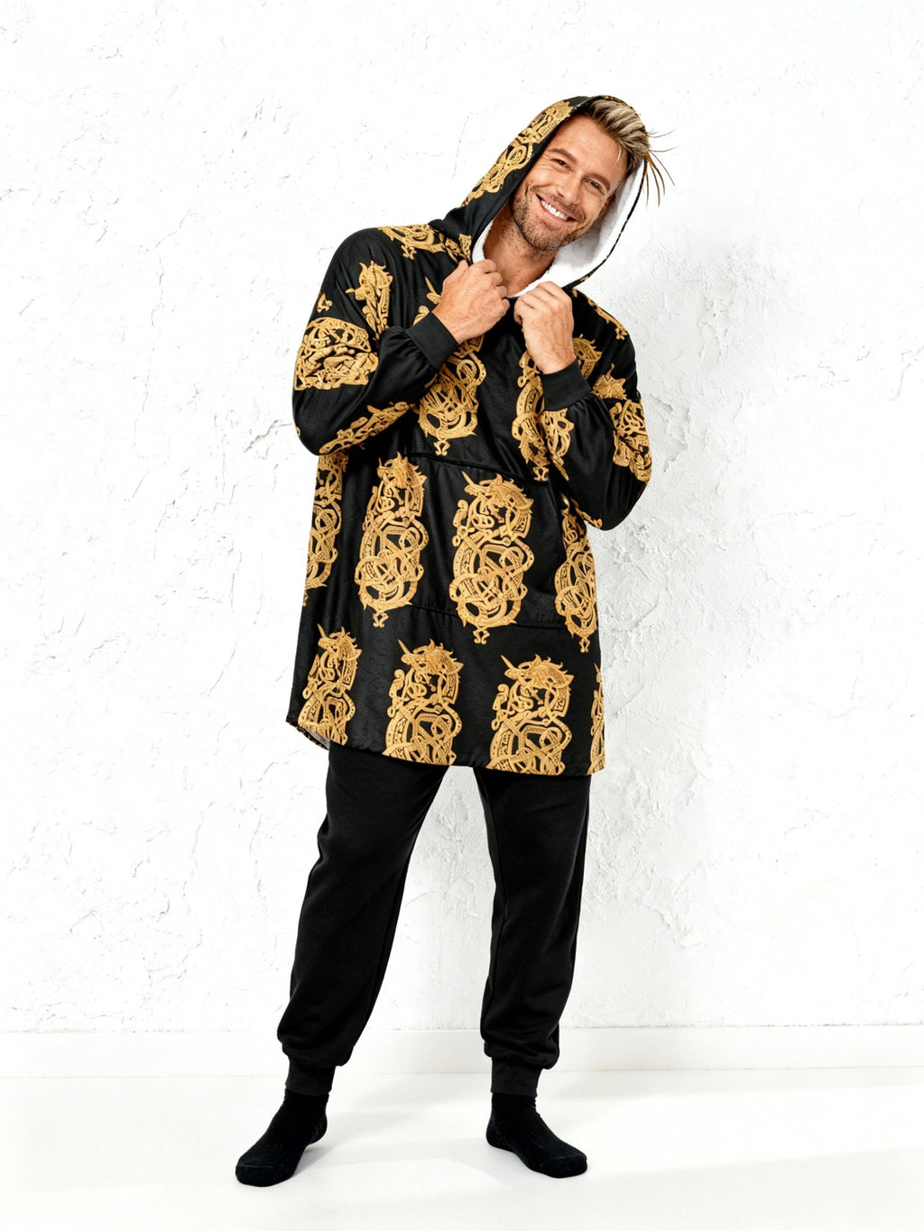 The Monstrous Fenrir - Oversized Hooded Blanket