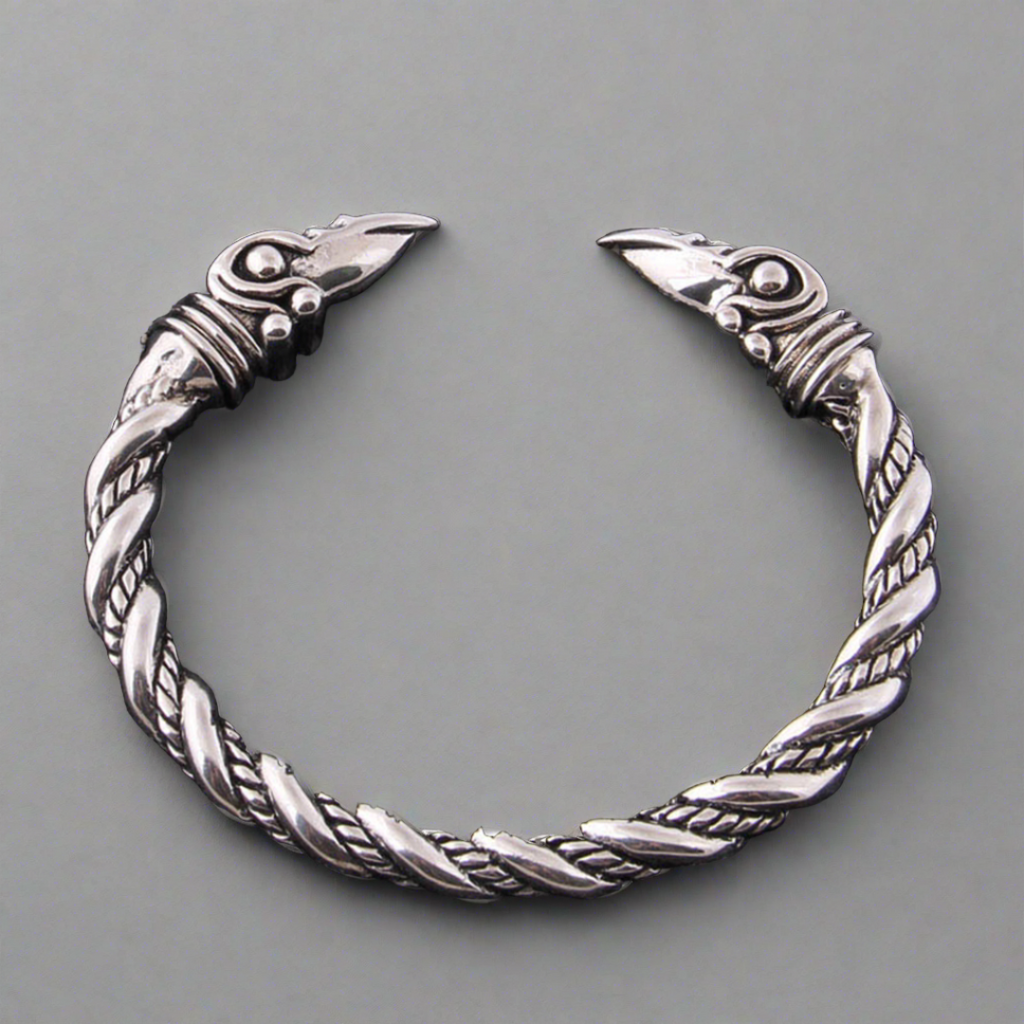 The Pledge - Muninn - Sterling Silver Allegiance Bracelet