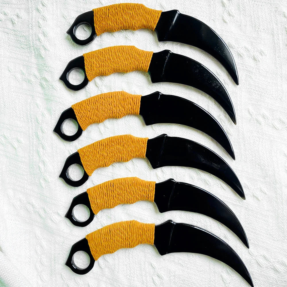 Skæva - Handcrafted Natural Obsidian Curved Knife