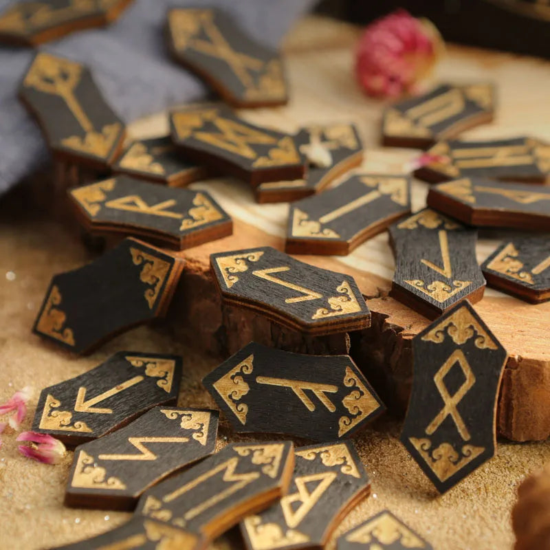 Foresight Of The Norns - 25 Piece Engraved Wooden Viking Rune Set