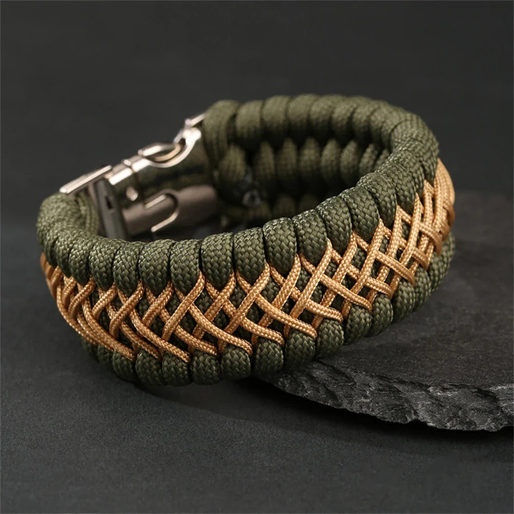 Loyal To The Realms – Handmade 7-Core Paracord Bracelet