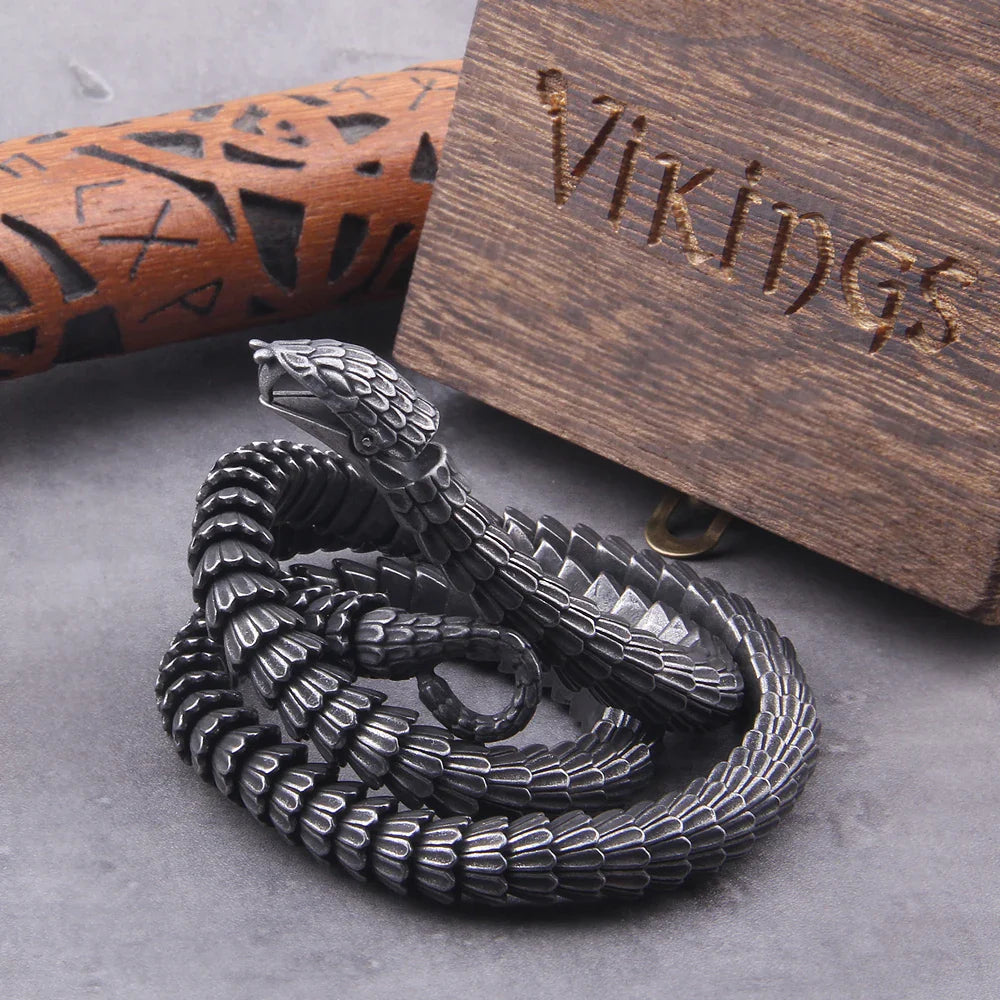 Helvenom - Stainless Steel Serpent Necklace