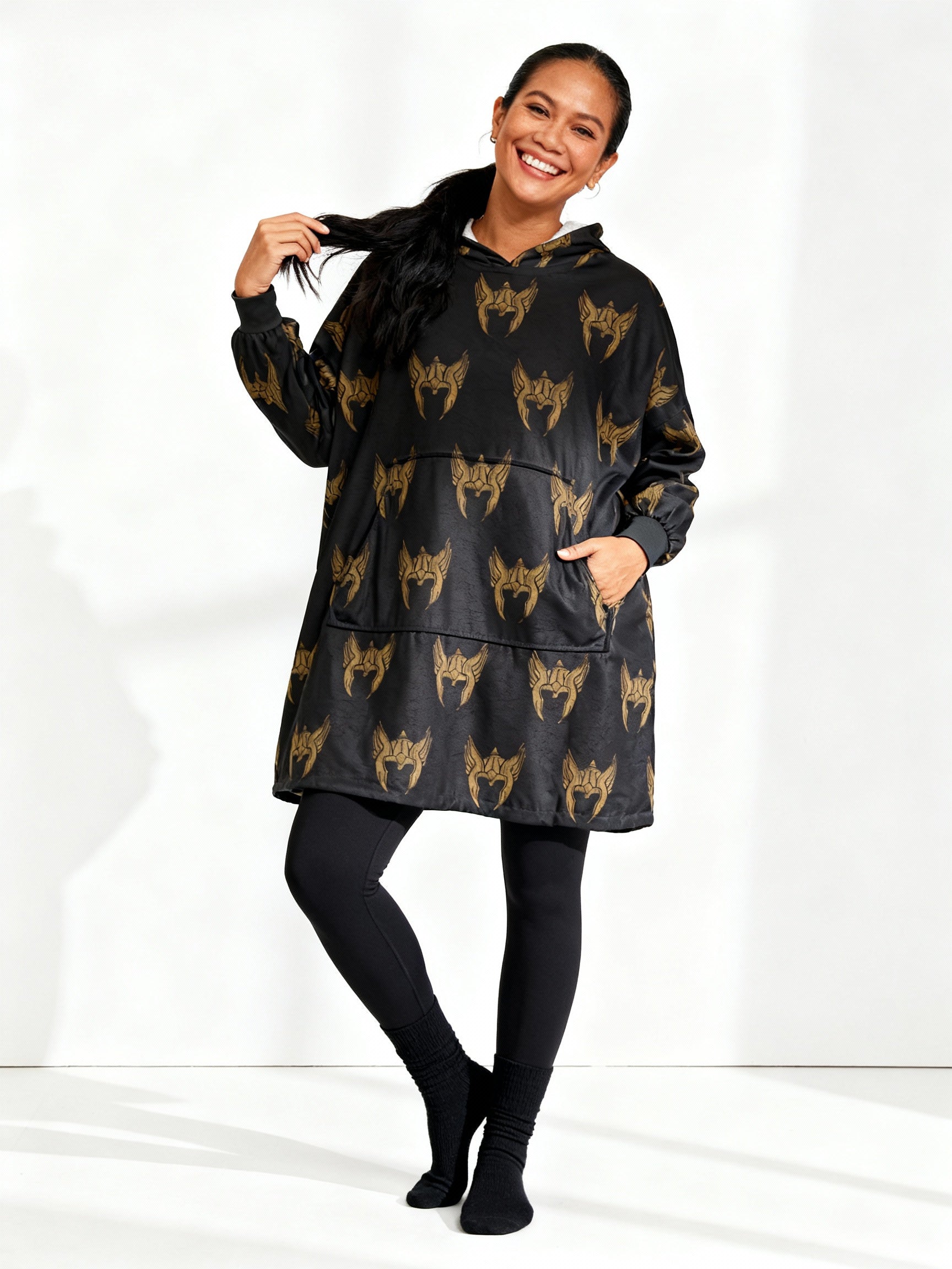 Valkyrie - Oversized Hooded Blanket