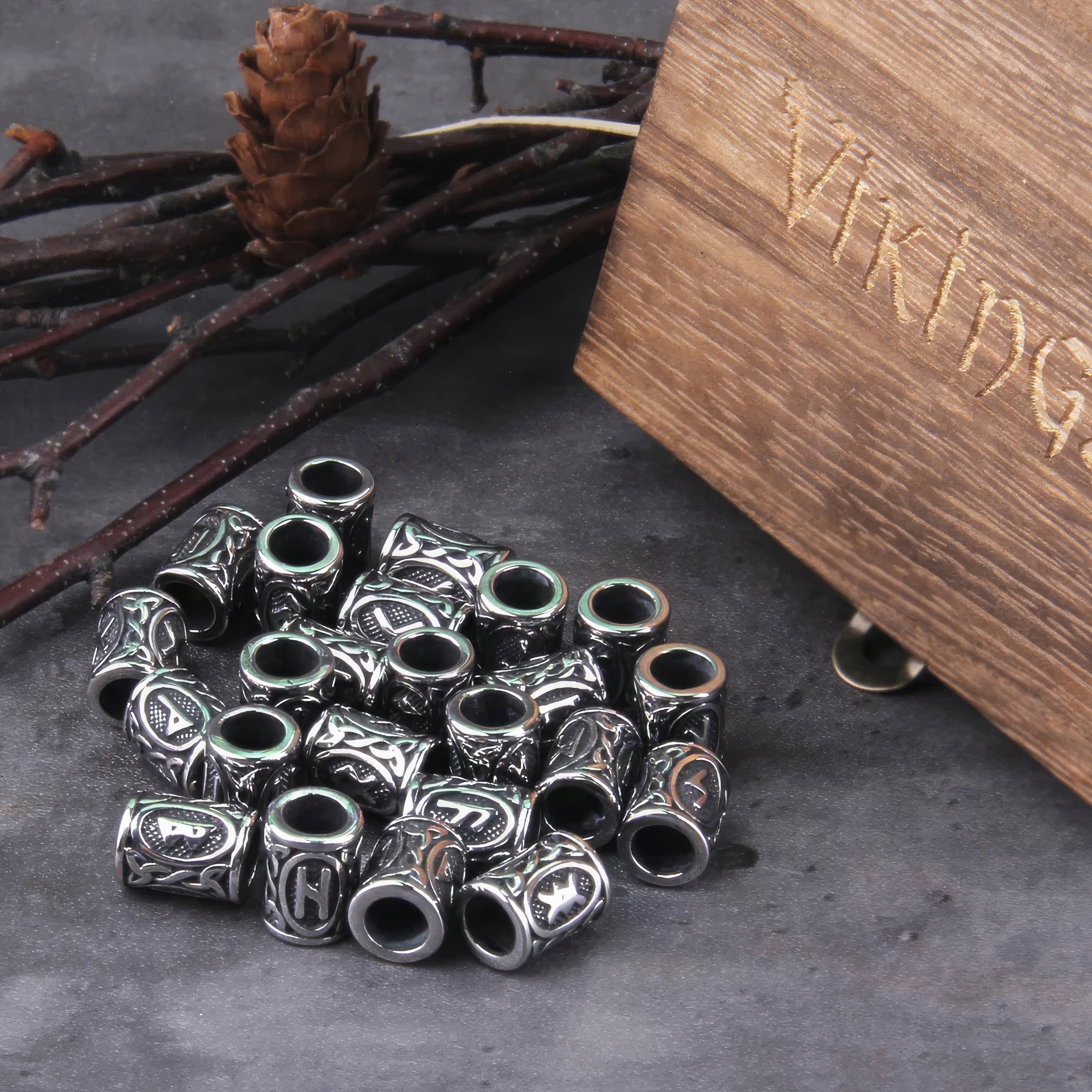 Viking Runes - Hair / Beard Braid (24 Piece Set)